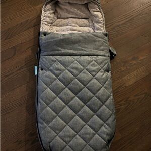 Uppababy Cozy Ganoosh Quilted Gray Baby Stroller Footmuff